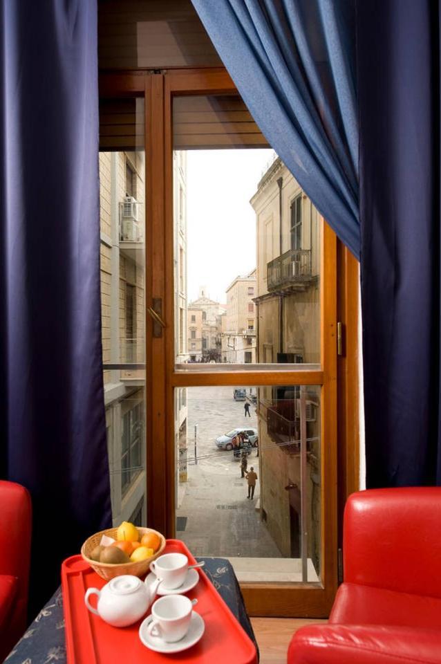 Mammasisi Rooms Лече Екстериор снимка