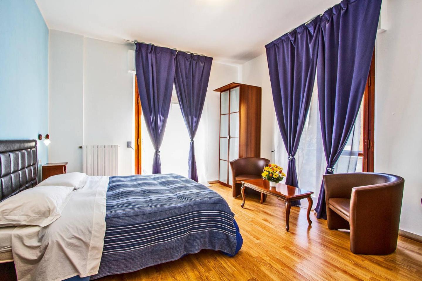 Mammasisi Rooms Лече Екстериор снимка